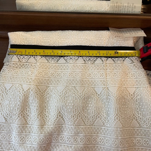 NWT Adelyn Rae Ivory Marissa Dress, Size M - Picture 10 of 12